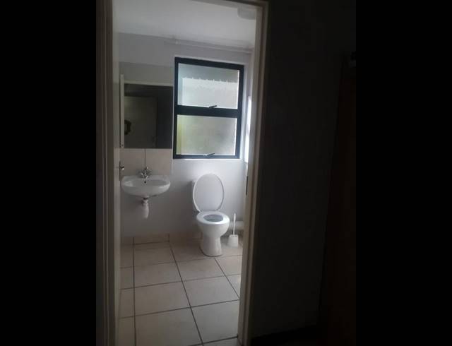 2 BEDROOM PROPERTY TO RENT IN FERNDALE